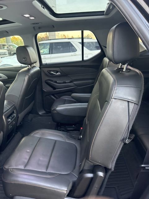 Used 2019 Chevrolet Traverse LT w/ LT Premium Package image 7