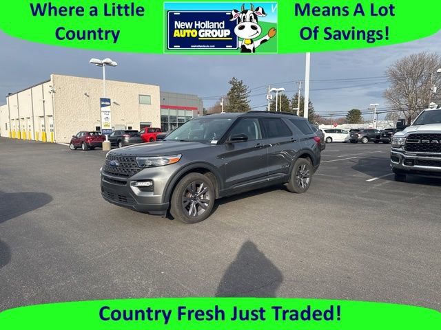 Certified 2022 Ford Explorer XLT w/ Equipment Group 202A