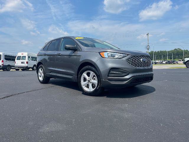 Certified 2024 Ford Edge SE image 8