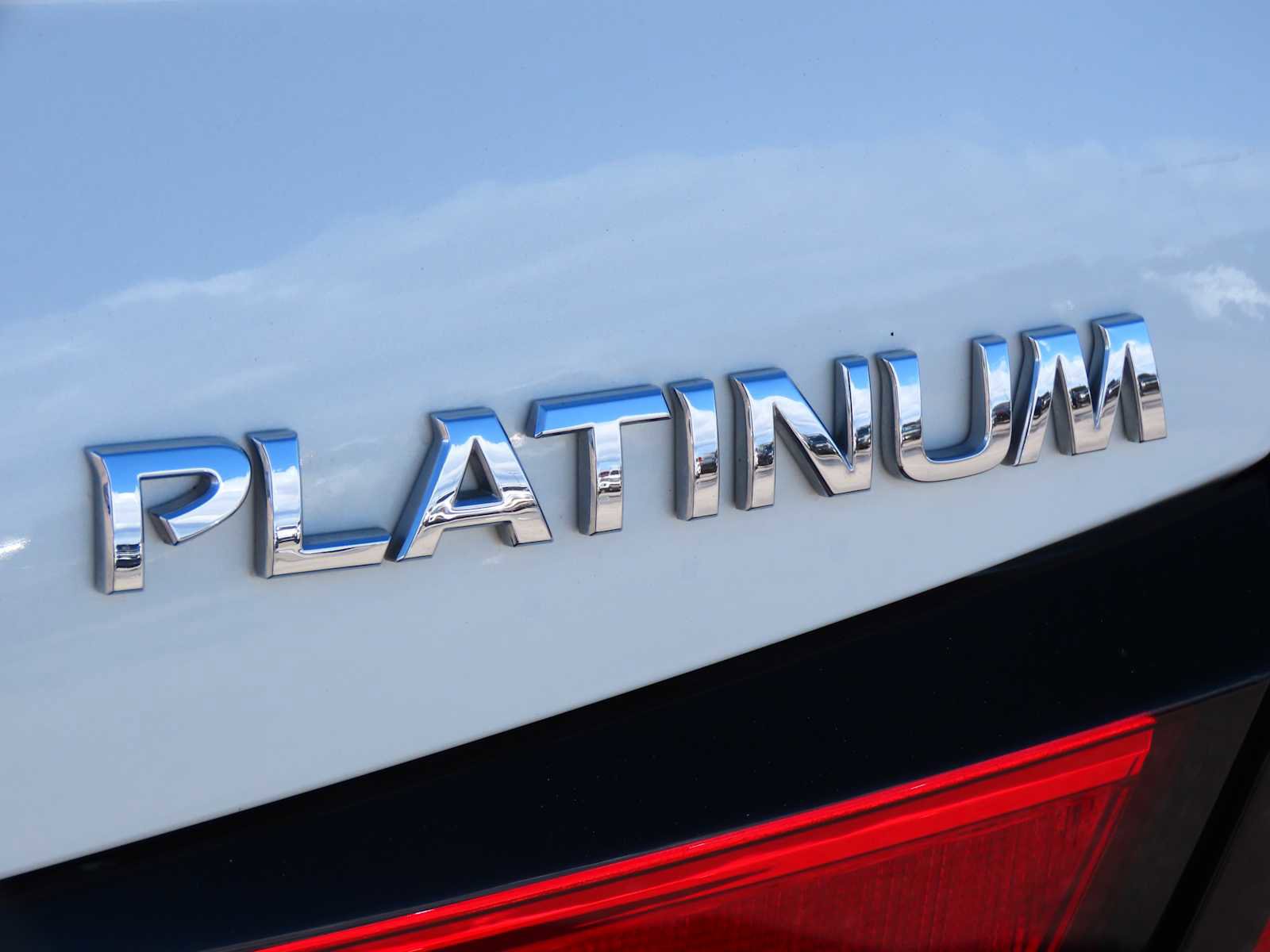 Used 2020 Nissan Altima 2.0 Platinum image 13