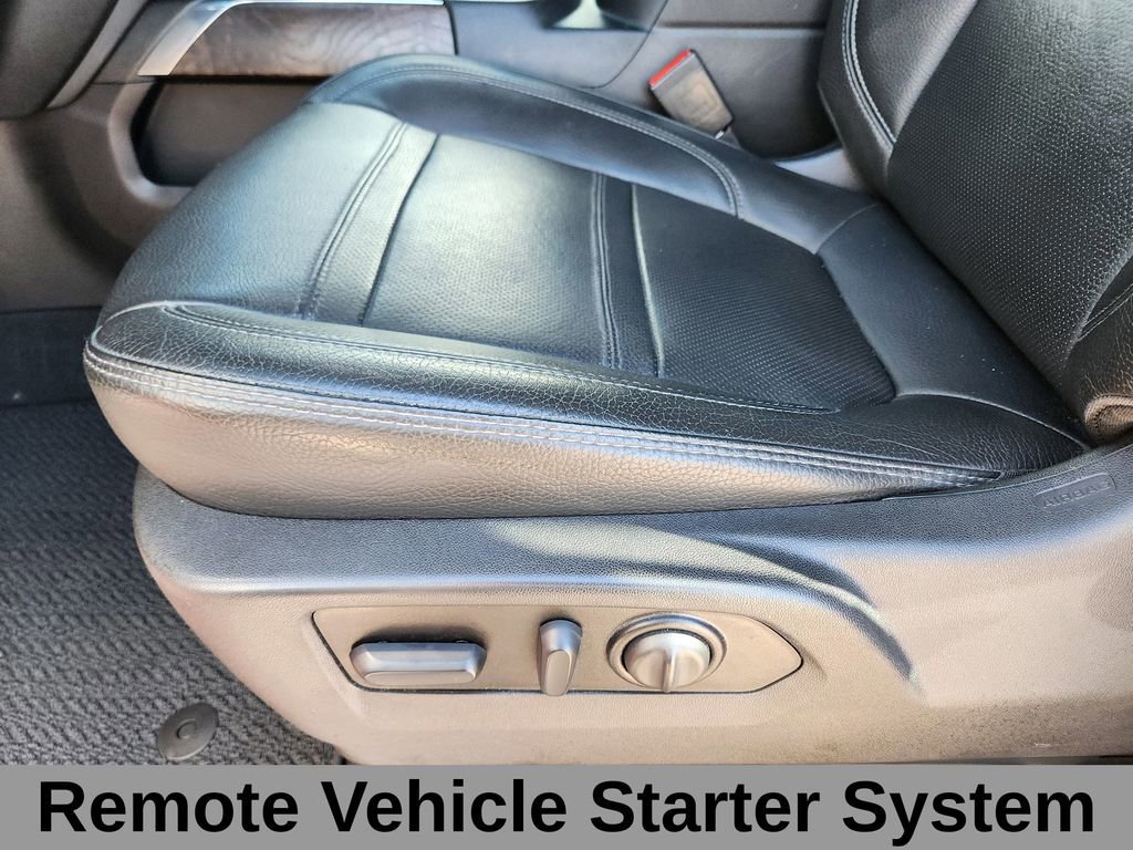 Used 2023 GMC Sierra 3500 Denali image 12