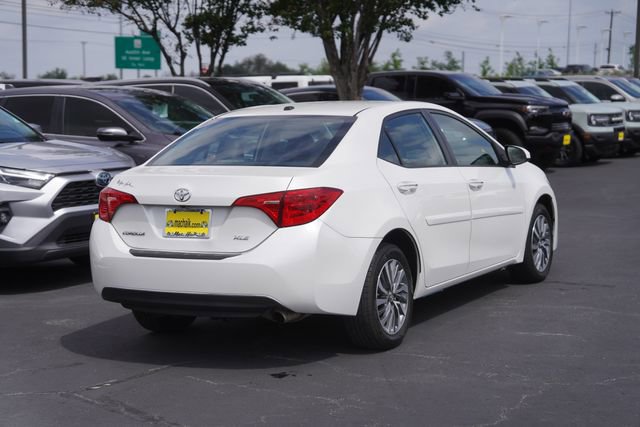 Used 2017 Toyota Corolla XLE FWD image 3