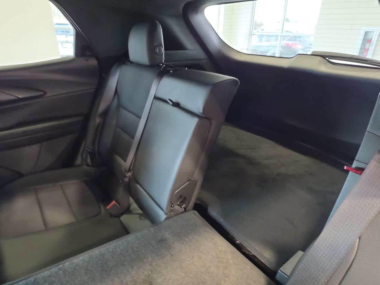 Used 2022 Chevrolet TrailBlazer RS w/ Technology Package FWD image 29