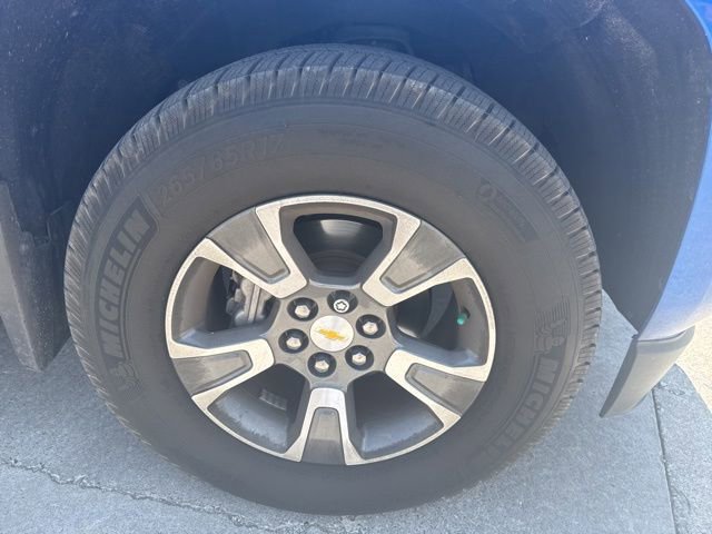 Used 2019 Chevrolet Colorado Z71 AWD/4WD image 4