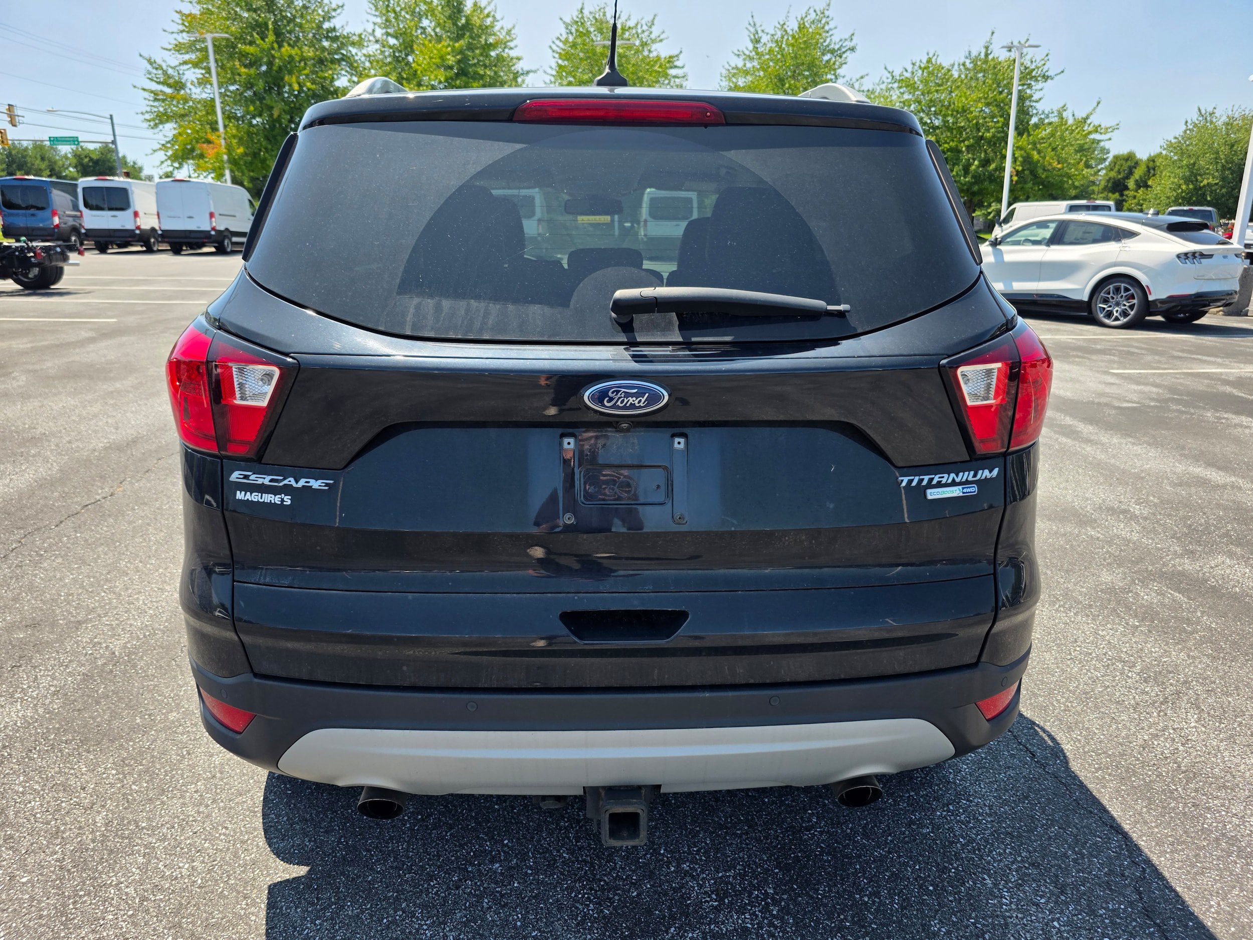 Certified 2019 Ford Escape Titanium AWD/4WD image 4