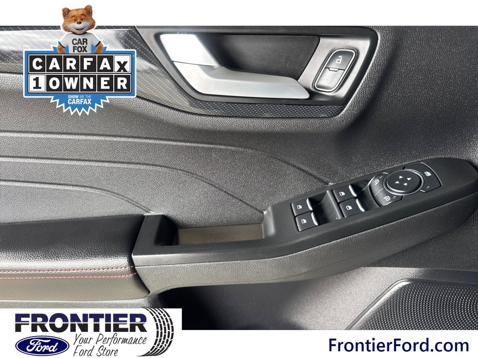 Certified 2025 Ford Escape ST-Line FWD image 12