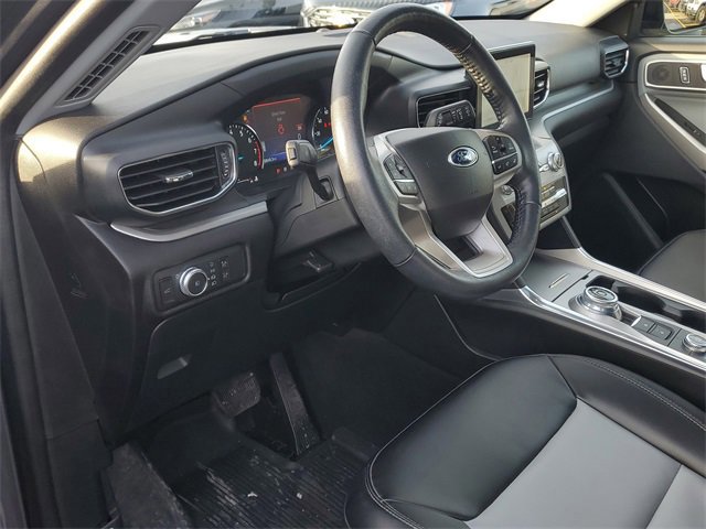 Certified 2022 Ford Explorer XLT w/ Equipment Group 202A image 12