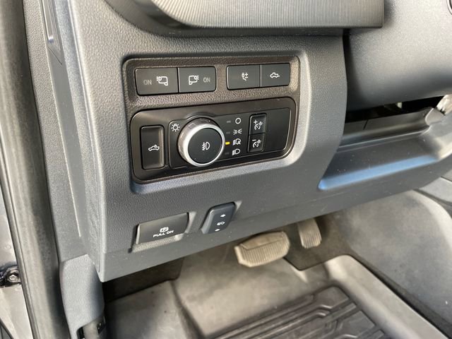 Certified 2024 Ford F250 Platinum image 25