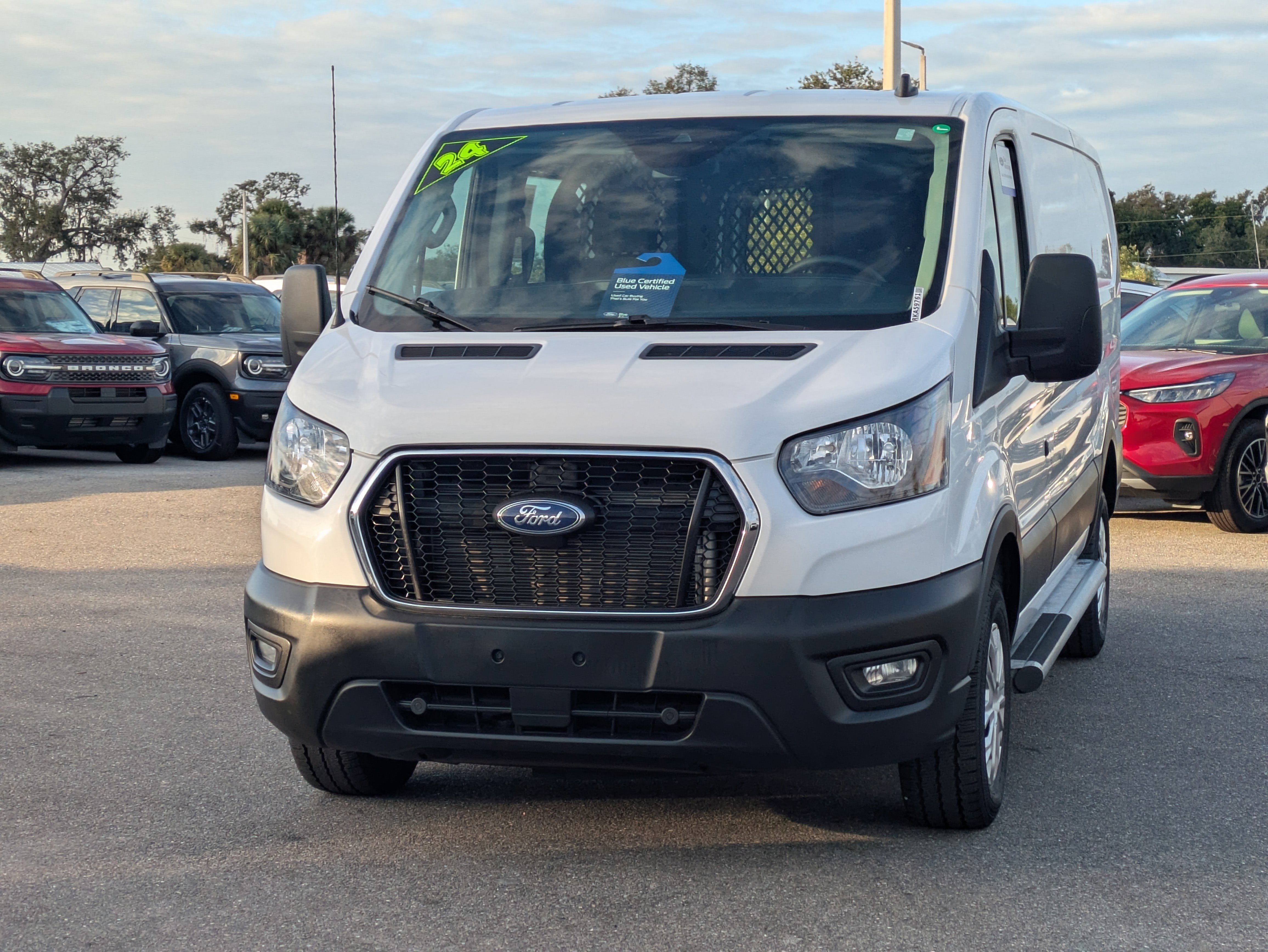 Certified 2024 Ford Transit 250 BASE w/ Exterior Upgrade Package image 7