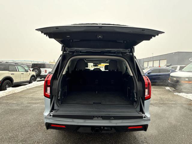 Certified 2025 Ford Expedition Max Active image 10