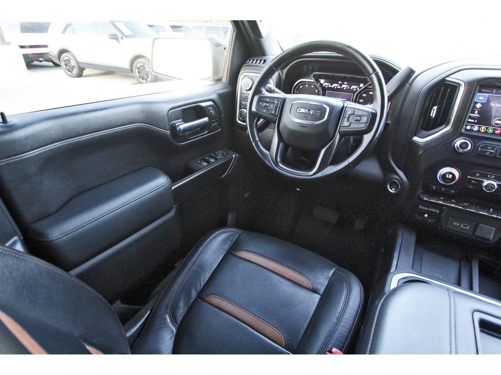 Used 2022 GMC Sierra 1500 AT4 w/ AT4 Premium Package image 11