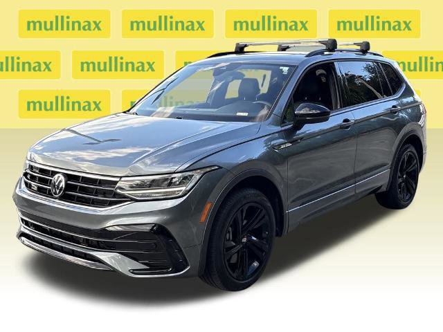 Used 2023 Volkswagen Tiguan SE R-Line image 6
