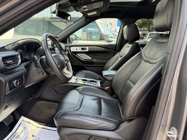 Certified 2023 Ford Explorer ST w/ Equipment Group 401A AWD/4WD image 17