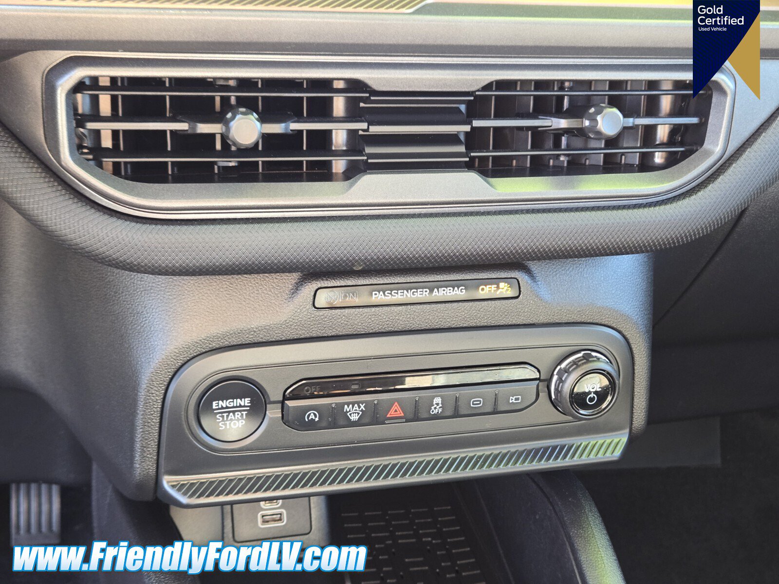 Certified 2025 Ford Bronco Sport Outer Banks AWD/4WD image 24