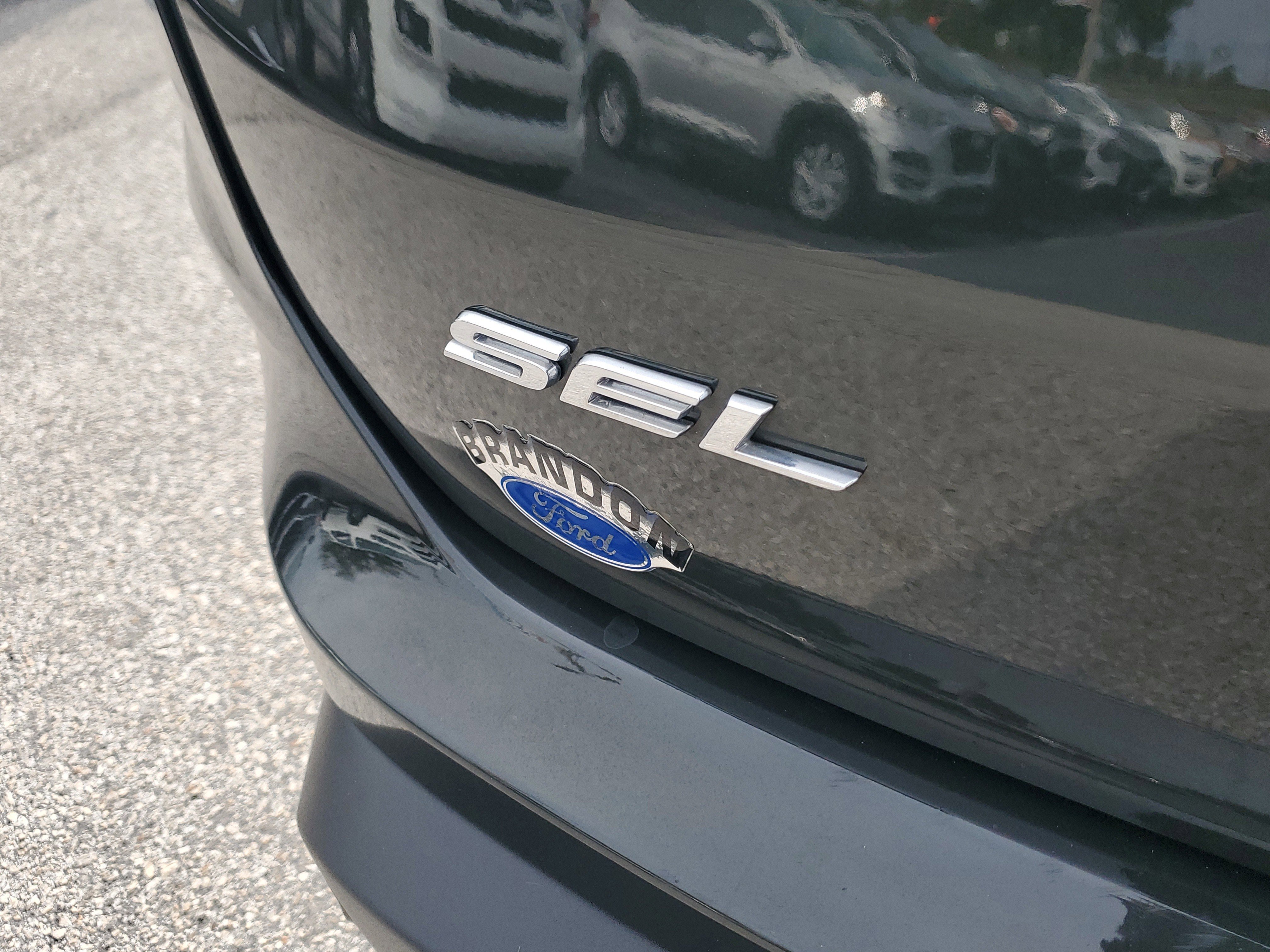 Certified 2022 Ford Edge SEL w/ Convenience Package image 9