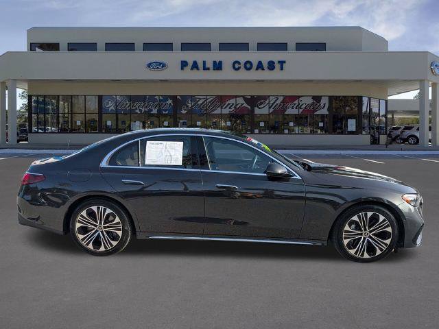 Used 2025 Mercedes-Benz E 450 4MATIC Sedan image 3