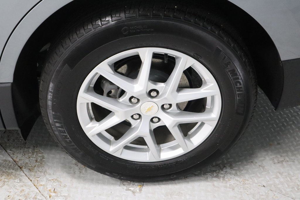 Used 2024 Chevrolet Equinox LT w/ LPO, Floor Liner Package image 18