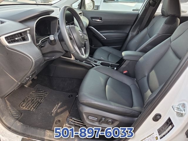 Used 2024 Toyota Corolla Cross XLE FWD image 6