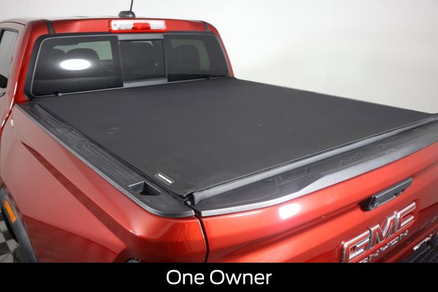 Used 2024 GMC Canyon AT4 w/ AT4 Premium Package AWD/4WD image 3