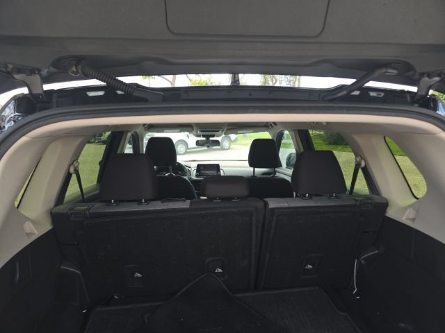 Used 2023 Nissan Rogue SV FWD image 4