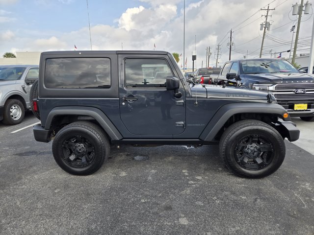 Used 2017 Jeep Wrangler Sport image 4