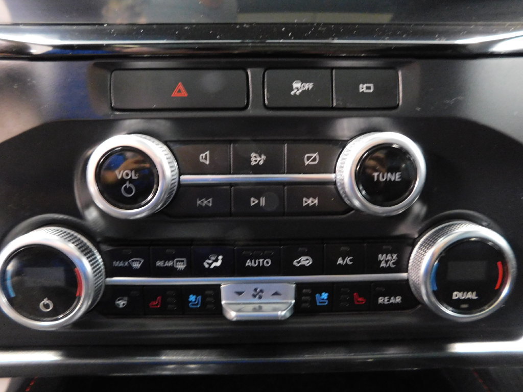 Certified 2022 Ford Expedition Limited AWD/4WD image 23