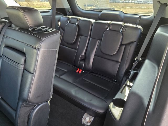 Certified 2023 Ford Explorer Limited image 17