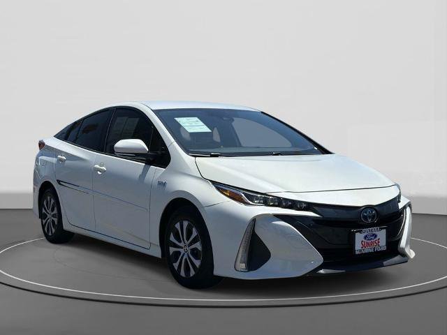 Used 2020 Toyota Prius Prime XLE FWD image 4