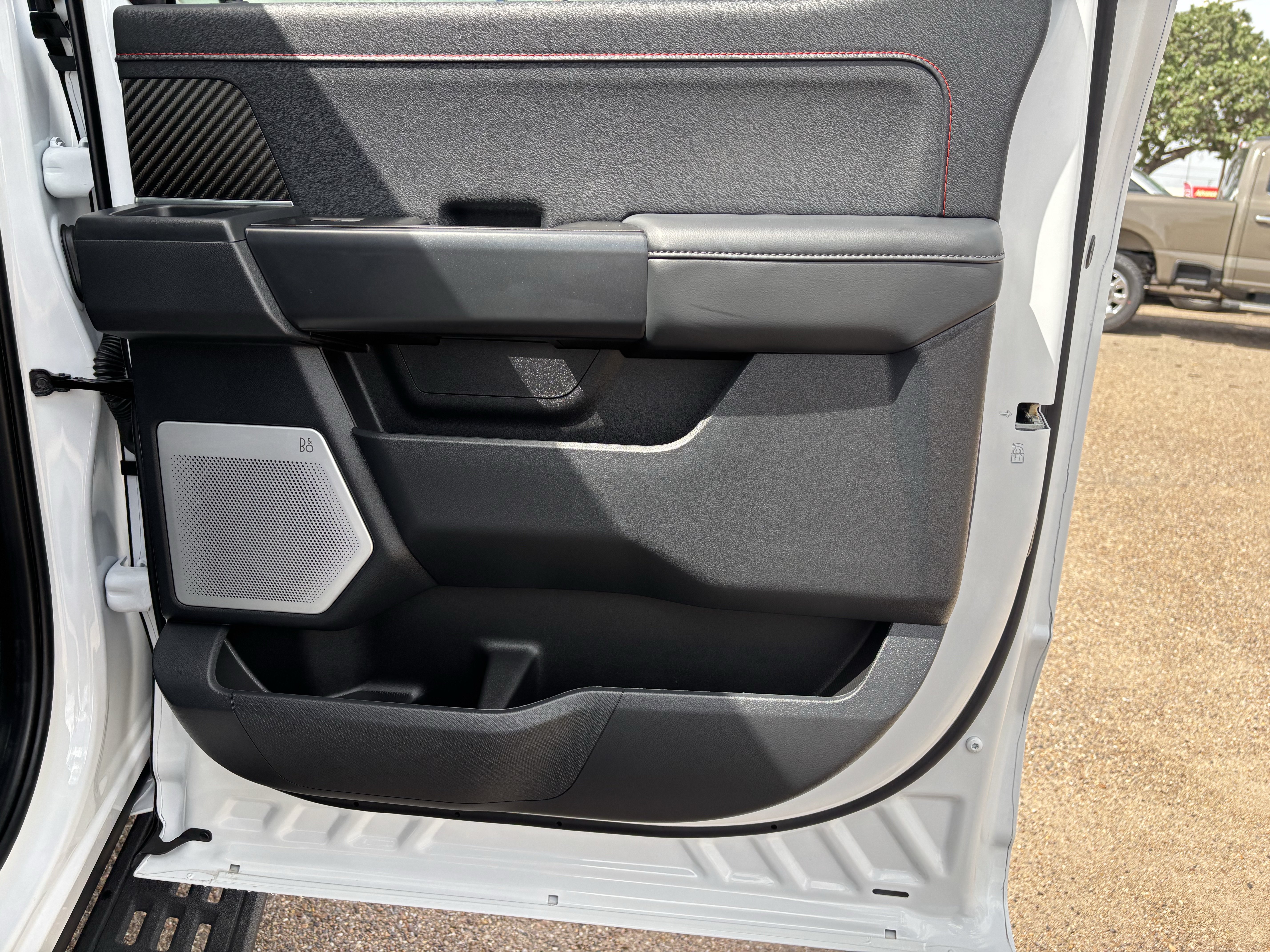 Certified 2025 Ford F150 Raptor AWD/4WD image 18