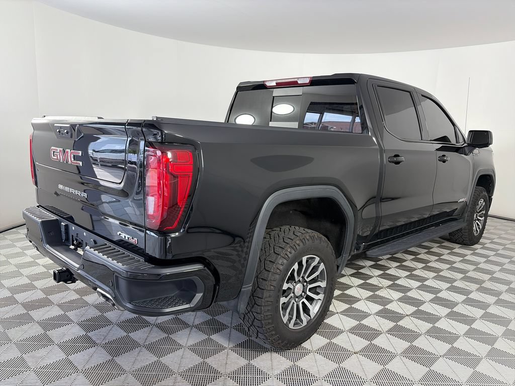 Used 2023 GMC Sierra 1500 AT4 w/ AT4 Premium Package AWD/4WD image 7