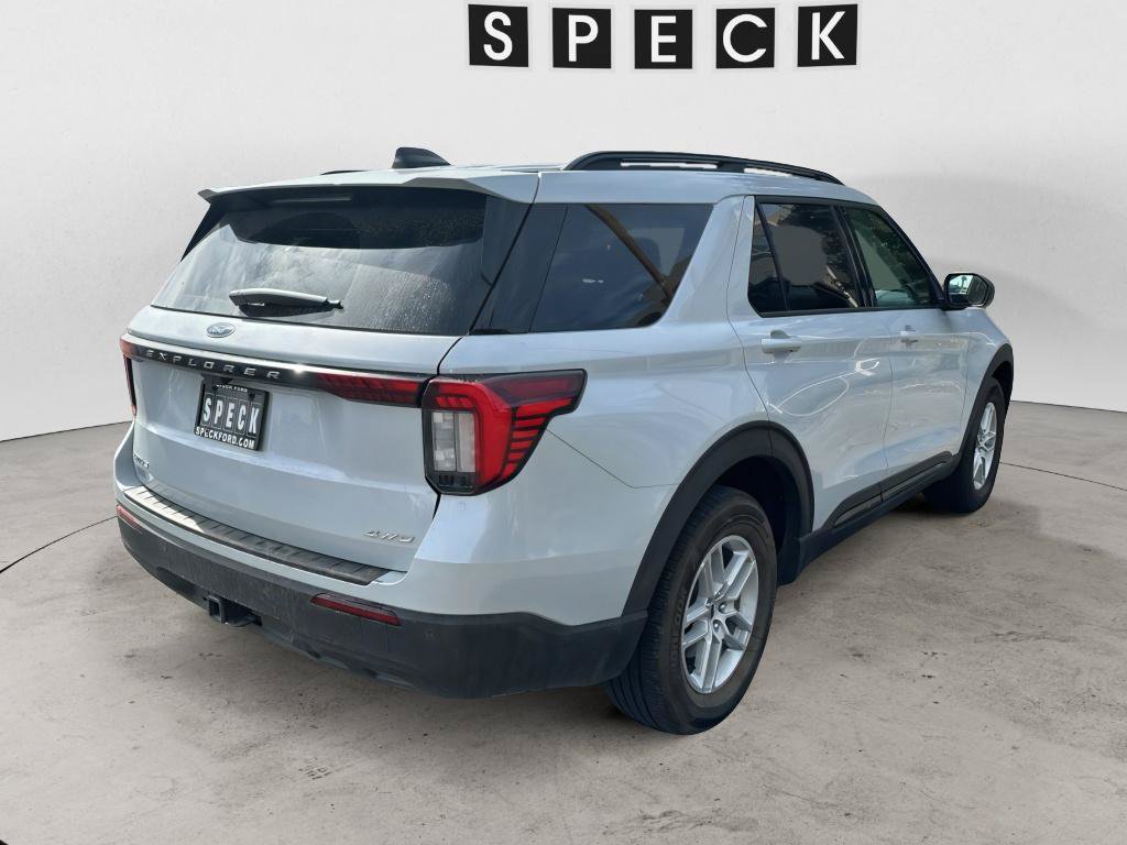 Certified 2026 Ford Explorer Active AWD/4WD image 5