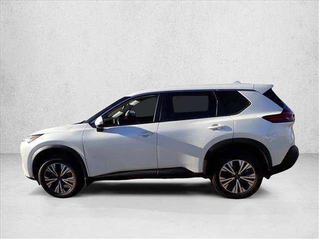 Used 2022 Nissan Rogue SV image 5