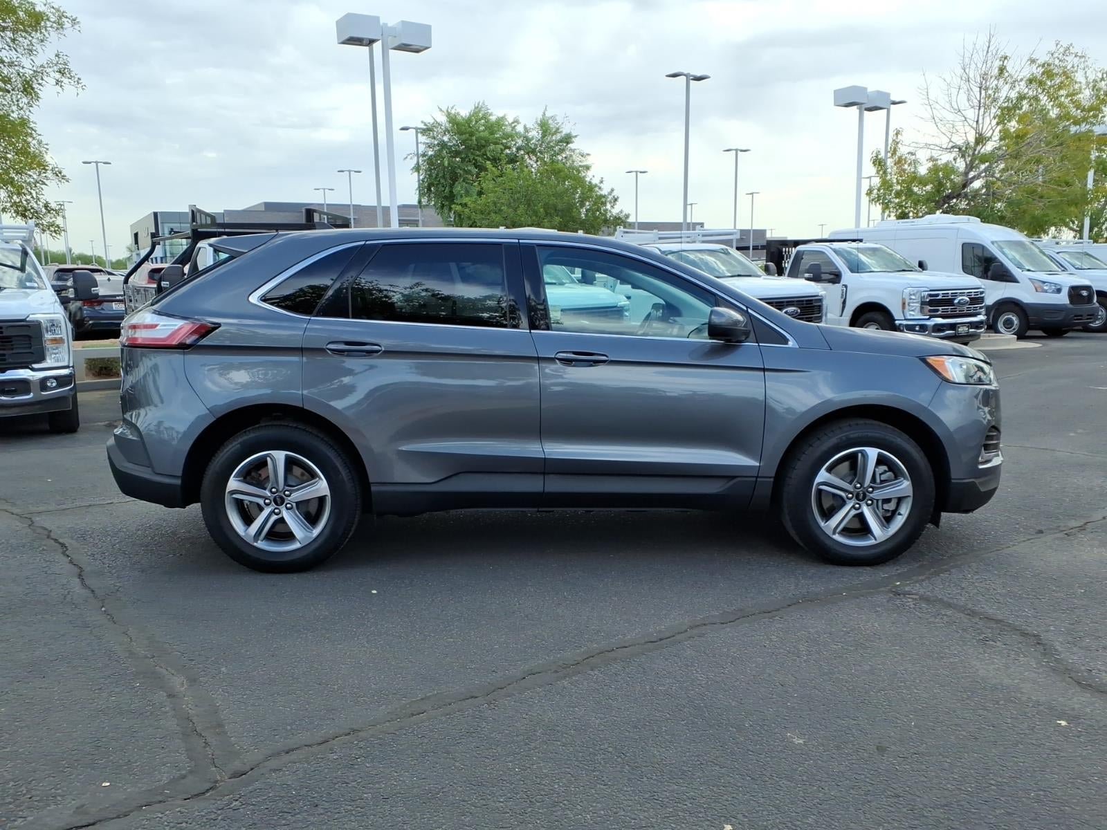 Certified 2023 Ford Edge SEL w/ Convenience Package AWD/4WD image 3