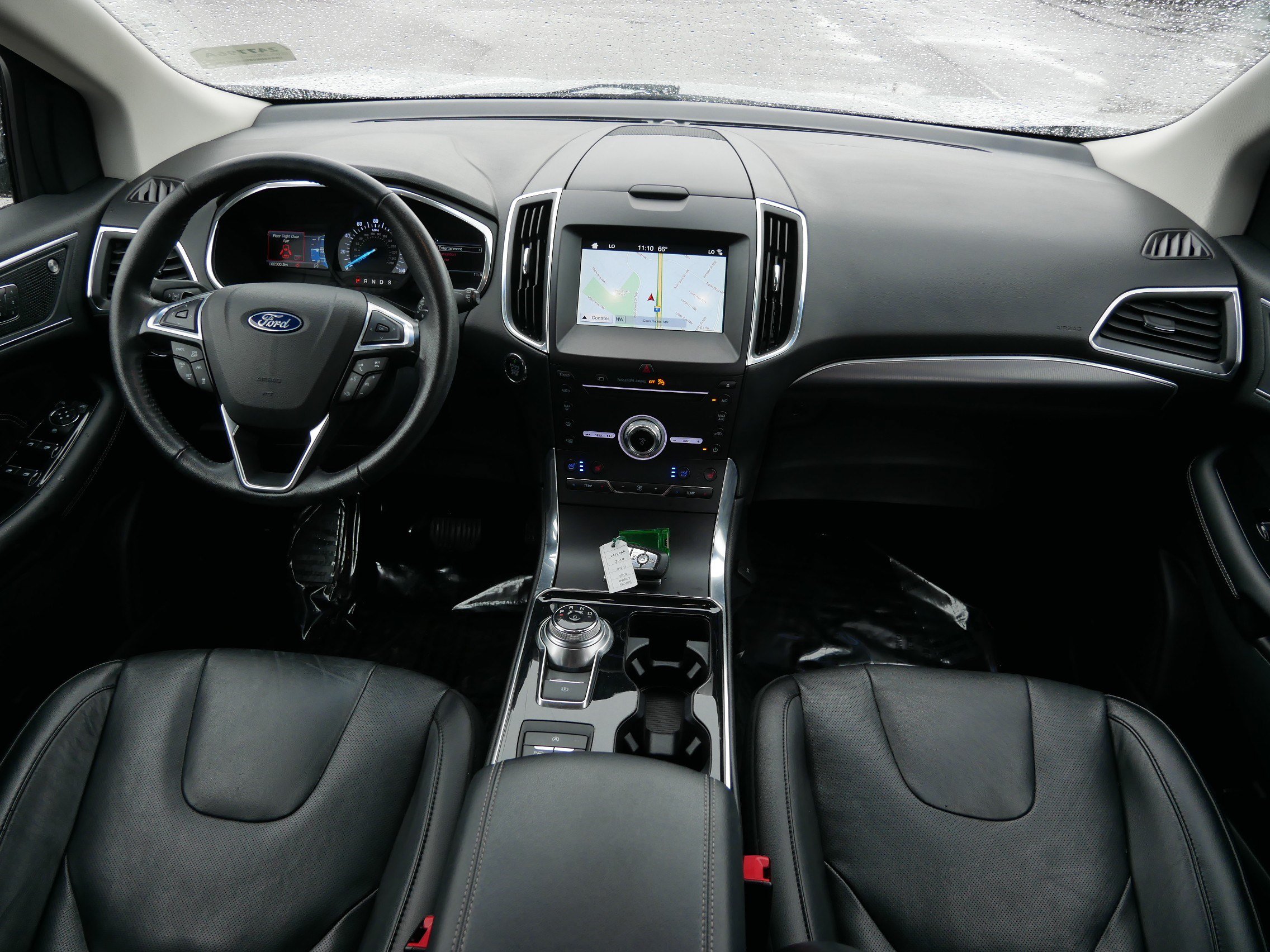 Certified 2019 Ford Edge Titanium w/ Equipment Group 301A AWD/4WD image 10