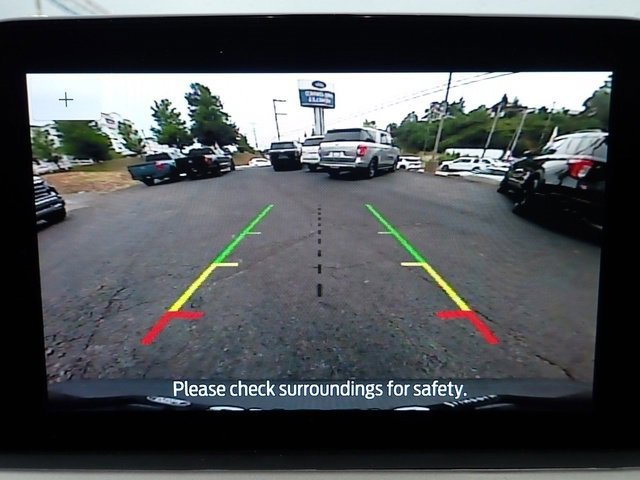 Certified 2022 Ford Escape SE w/ Cold Weather Package image 27