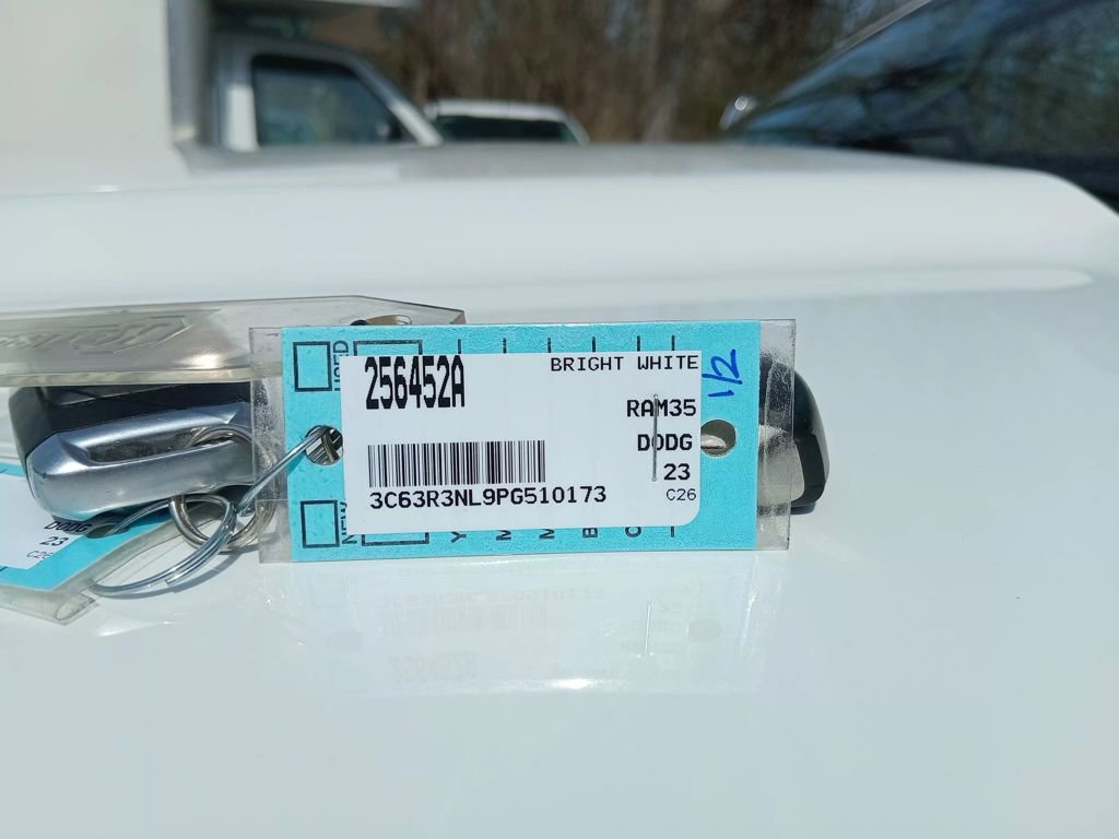 Used 2023 RAM 3500 Limited image 25