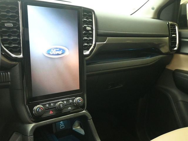 Used 2024 Subaru Crosstrek 2.5i Sport AWD/4WD image 12