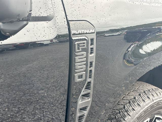 Certified 2025 Ford F250 Platinum AWD/4WD image 12