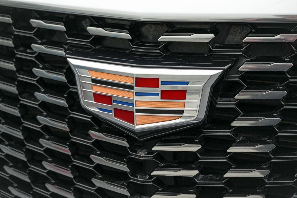 Used 2024 Cadillac XT5 Premium Luxury image 11