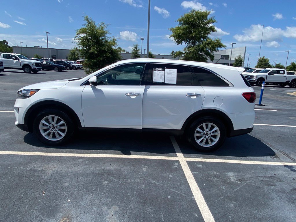Used 2020 Kia Sorento L FWD image 4