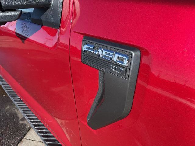 Certified 2022 Ford F150 XLT w/ Equipment Group 302A High image 19
