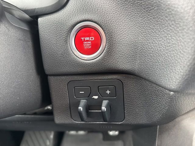 Used 2022 Toyota Tundra Limited w/ TRD Off-Road Package AWD/4WD image 28