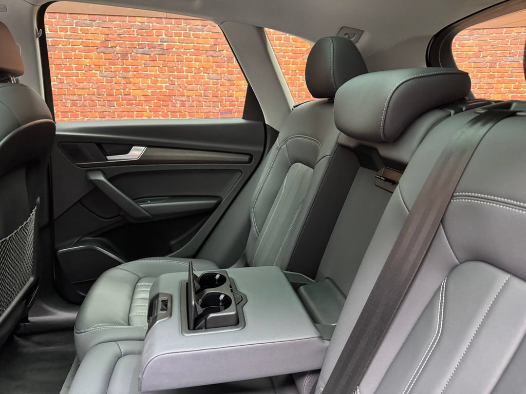 Used 2022 Audi Q5 2.0T Premium AWD/4WD image 12