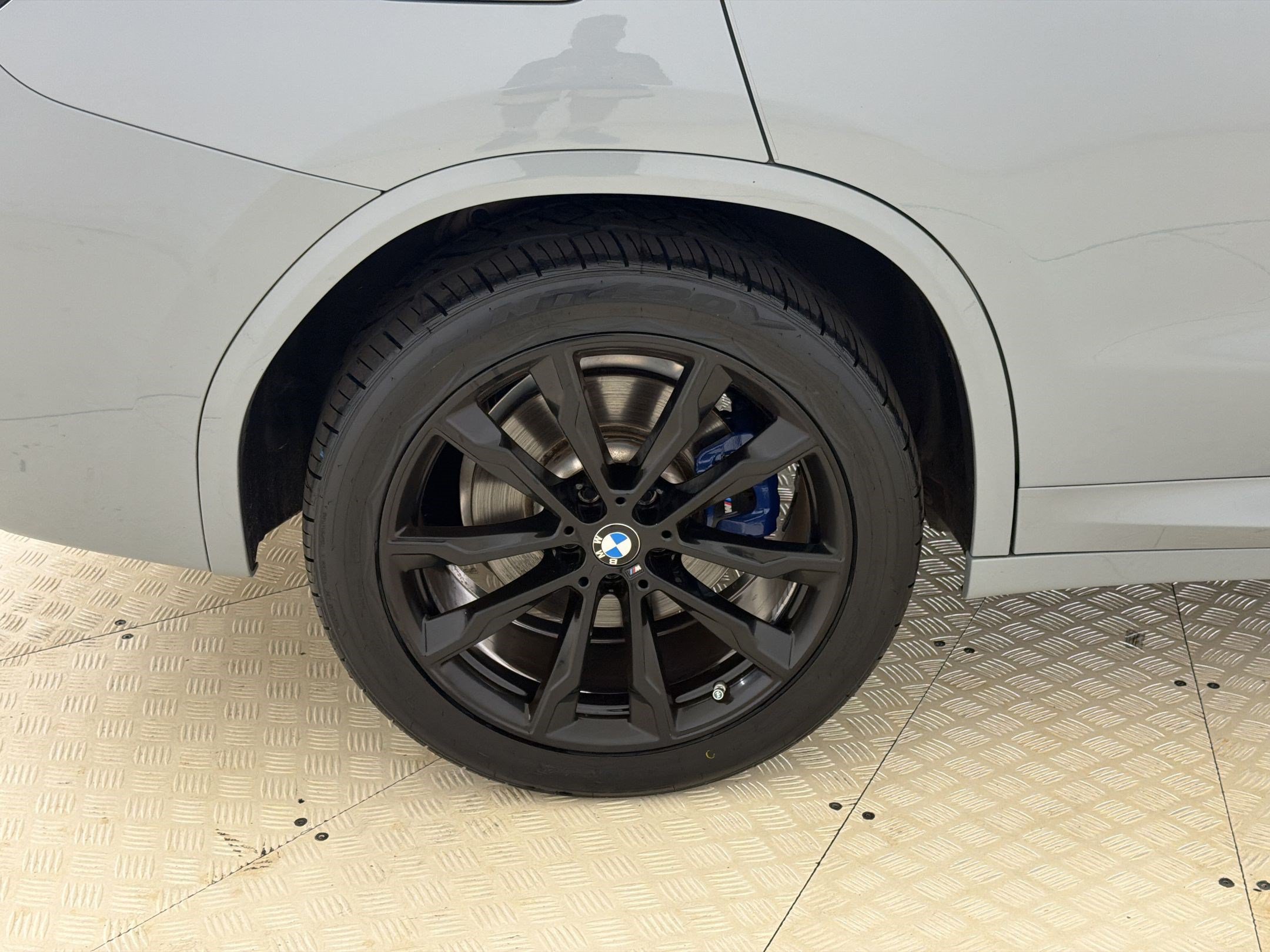 Used 2024 BMW X3 sDrive30i w/ Premium Package RWD image 13