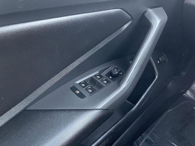 Used 2019 Volkswagen Jetta S image 27