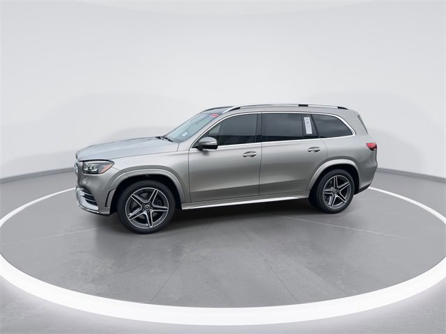 Used 2023 Mercedes-Benz GLS 450 4MATIC image 2