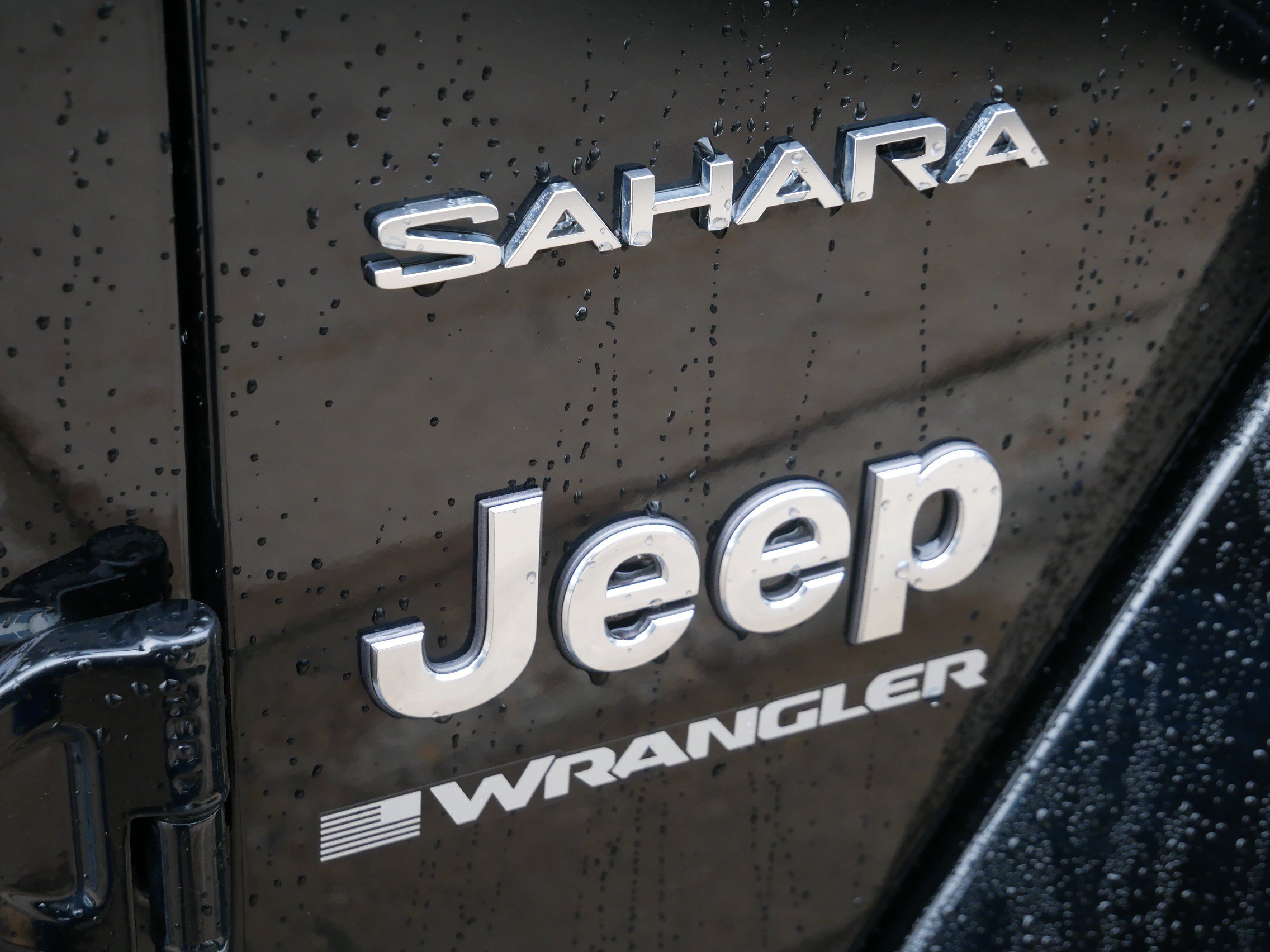 Used 2024 Jeep Wrangler Unlimited Sahara AWD/4WD image 24