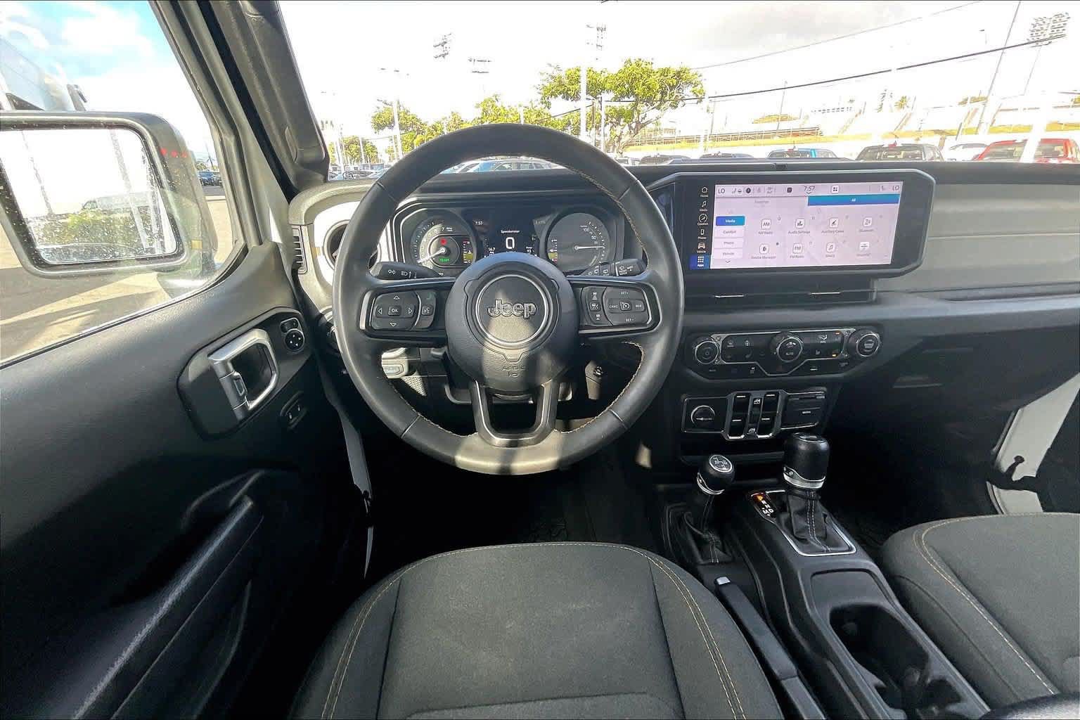 Used 2024 Jeep Wrangler Unlimited w/ Dual Top Group AWD/4WD image 14