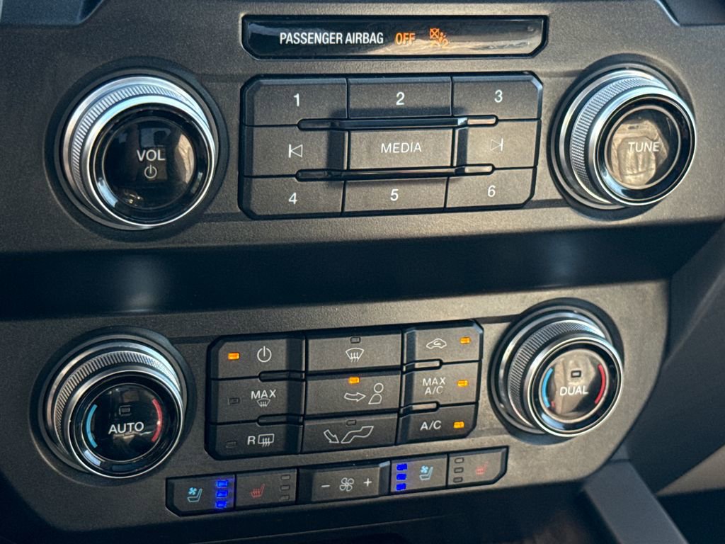 Certified 2019 Ford F150 Limited image 23