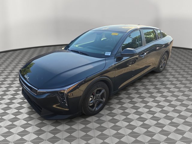 Used 2026 Kia K4 FWD image 2